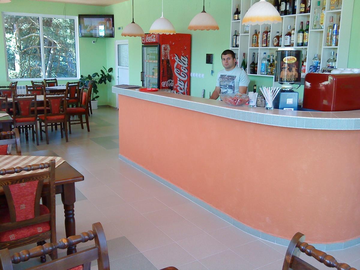 Family Hotel Panorama Sarnitsa Luaran gambar