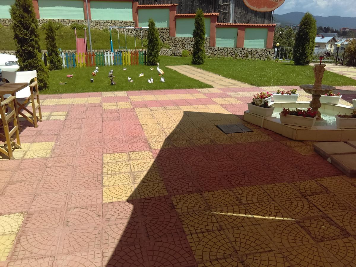 Family Hotel Panorama Sarnitsa Luaran gambar