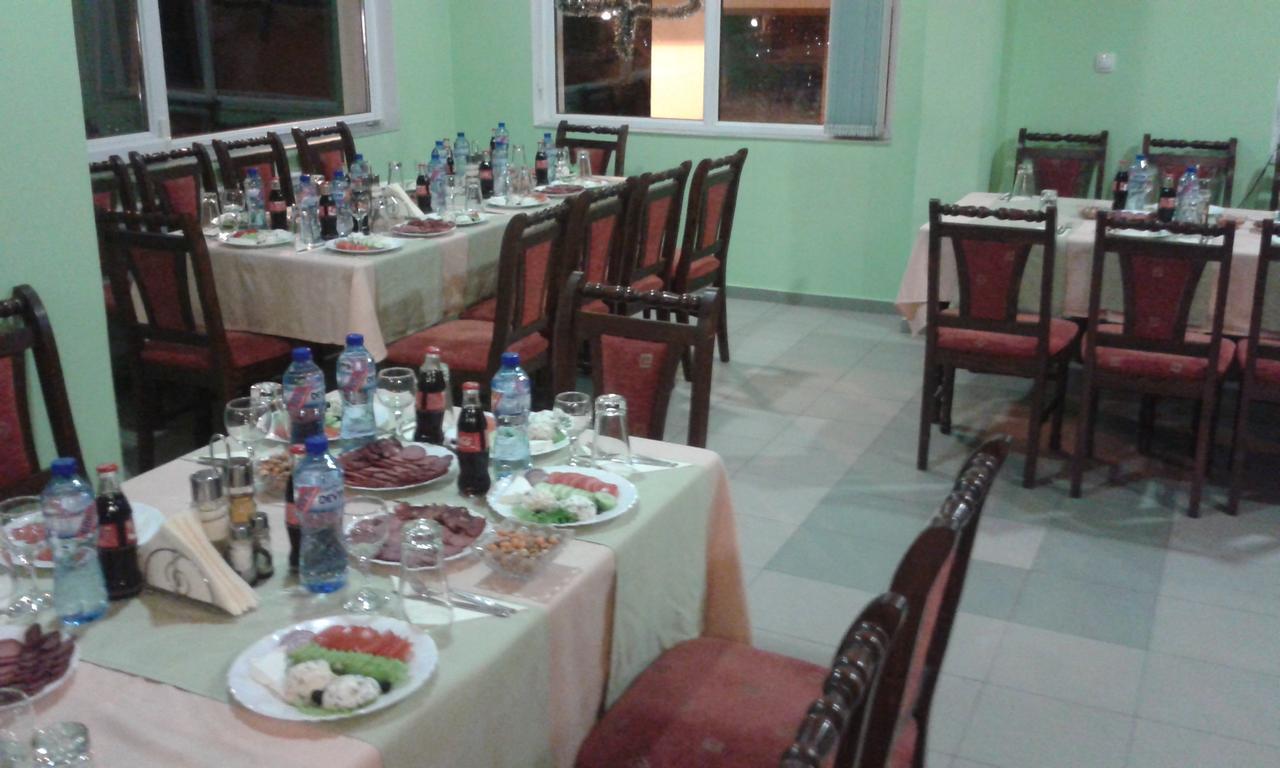 Family Hotel Panorama Sarnitsa Luaran gambar