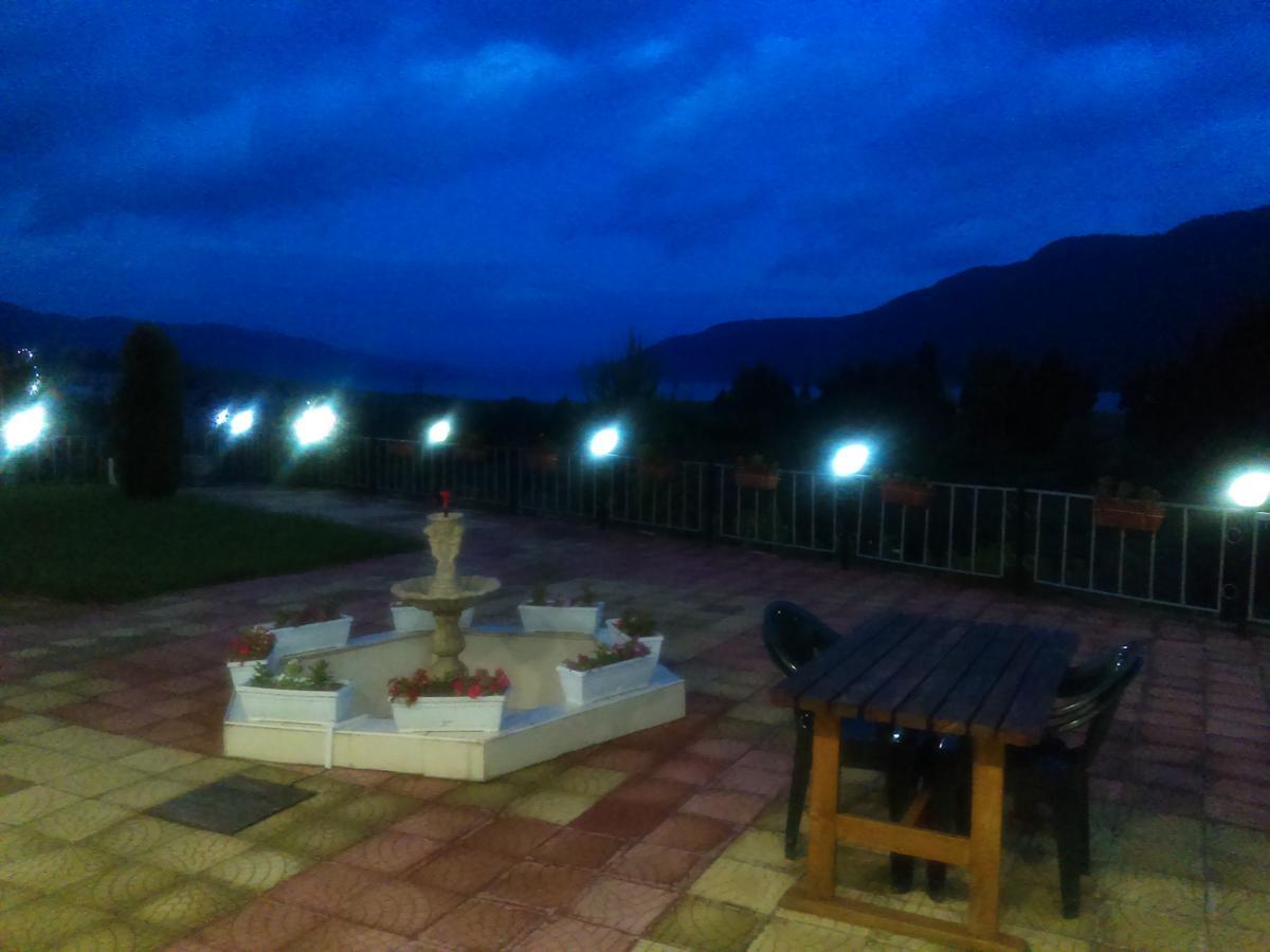 Family Hotel Panorama Sarnitsa Luaran gambar